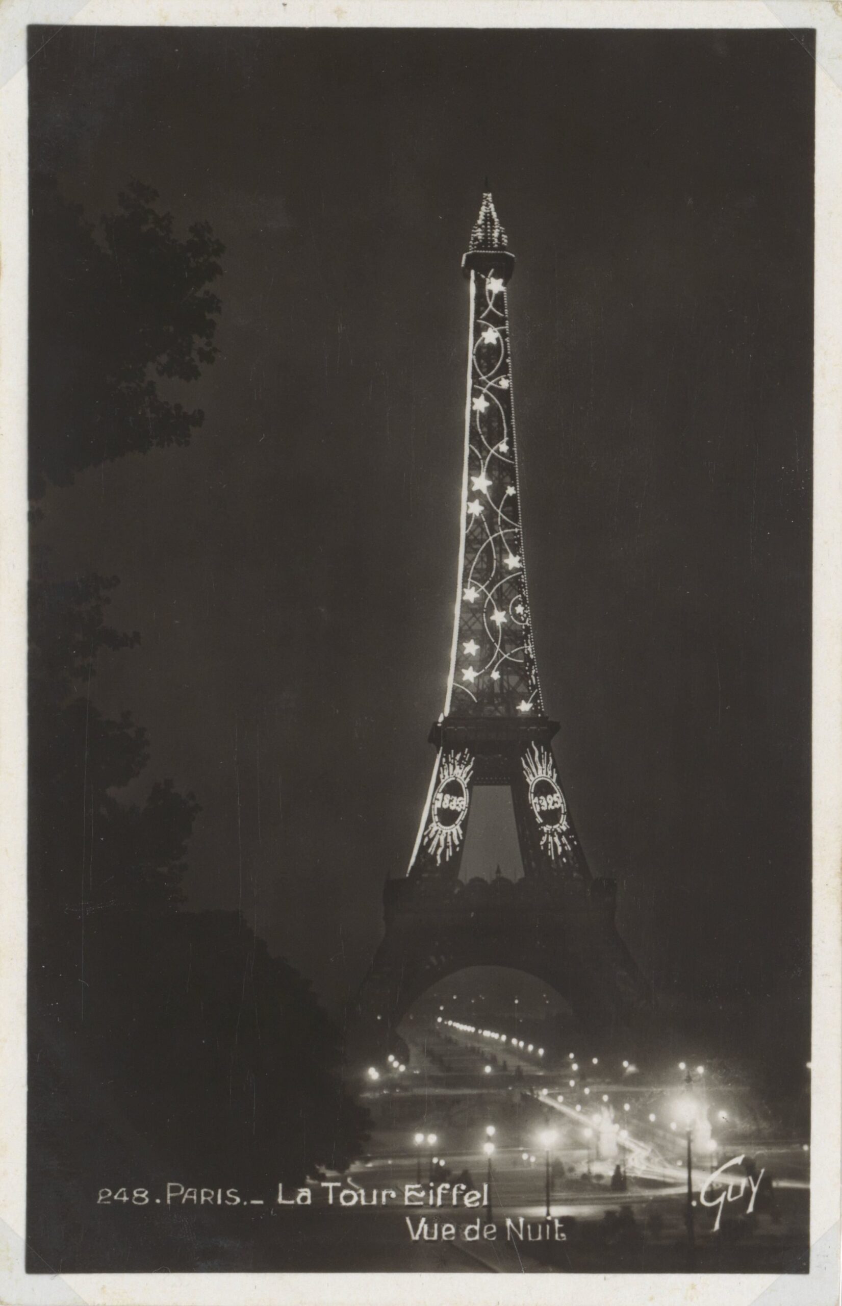 Eiffeltoren bij nacht